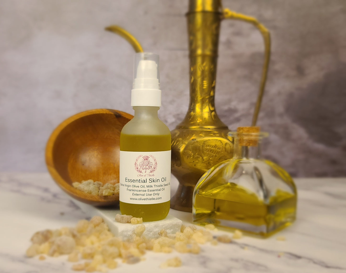 FRANKINCENSE ESSENTIAL SKIN OIL